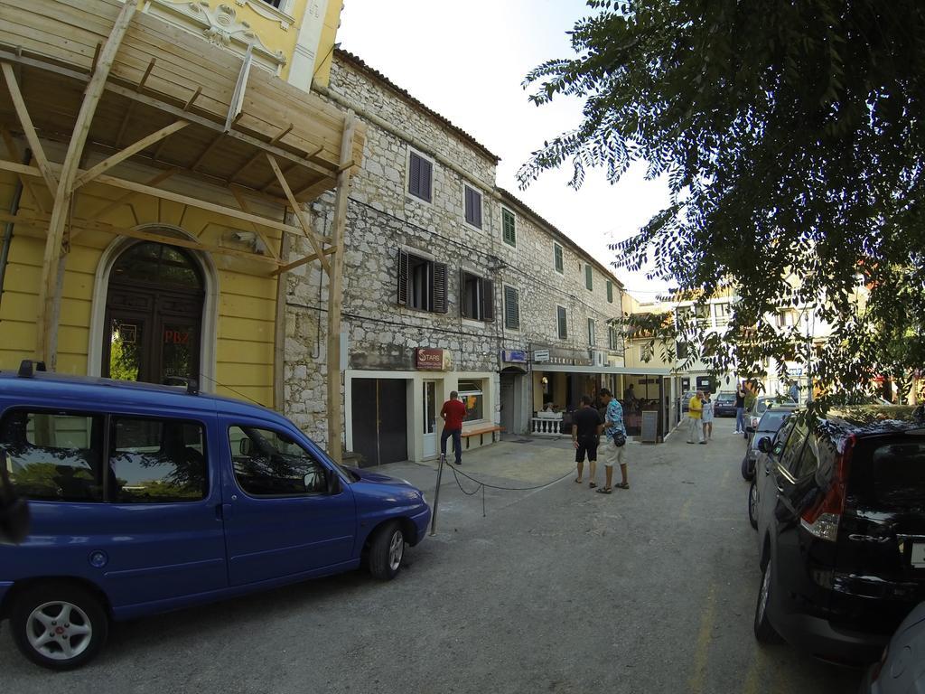 Apartment City Vibe, Great Location! Sibenik Bagian luar foto